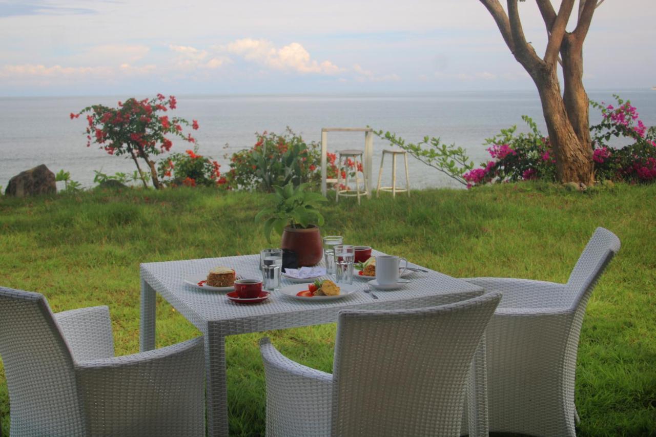 Lombok Sunset Bay Resort Секотонг Екстериор снимка